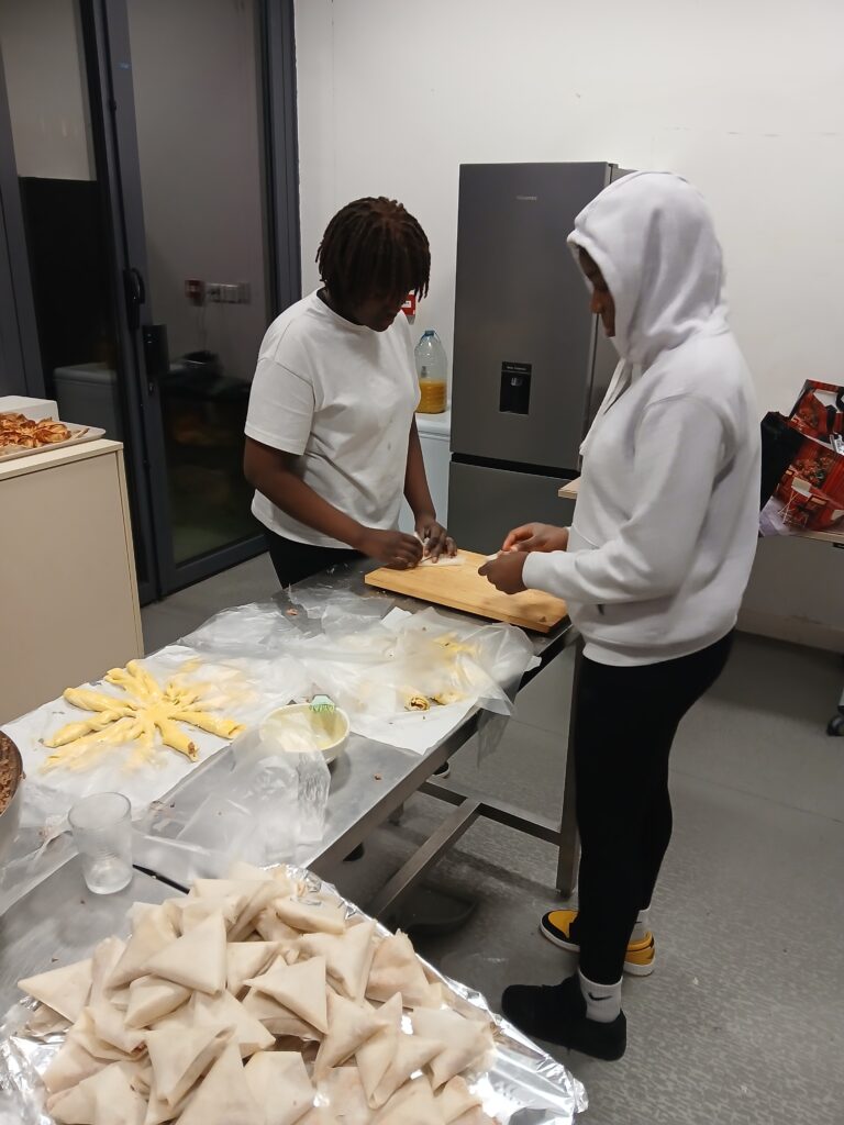 Repas partagé prévention spécialisée Stains