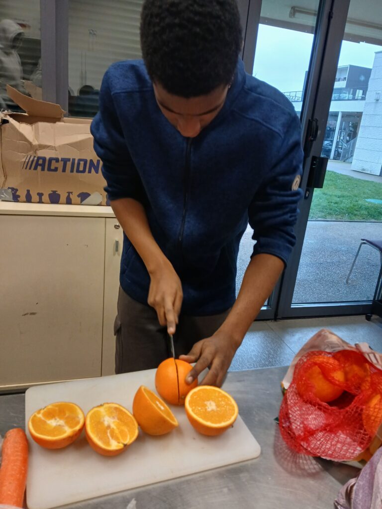 Repas partagé prévention spécialisée Stains